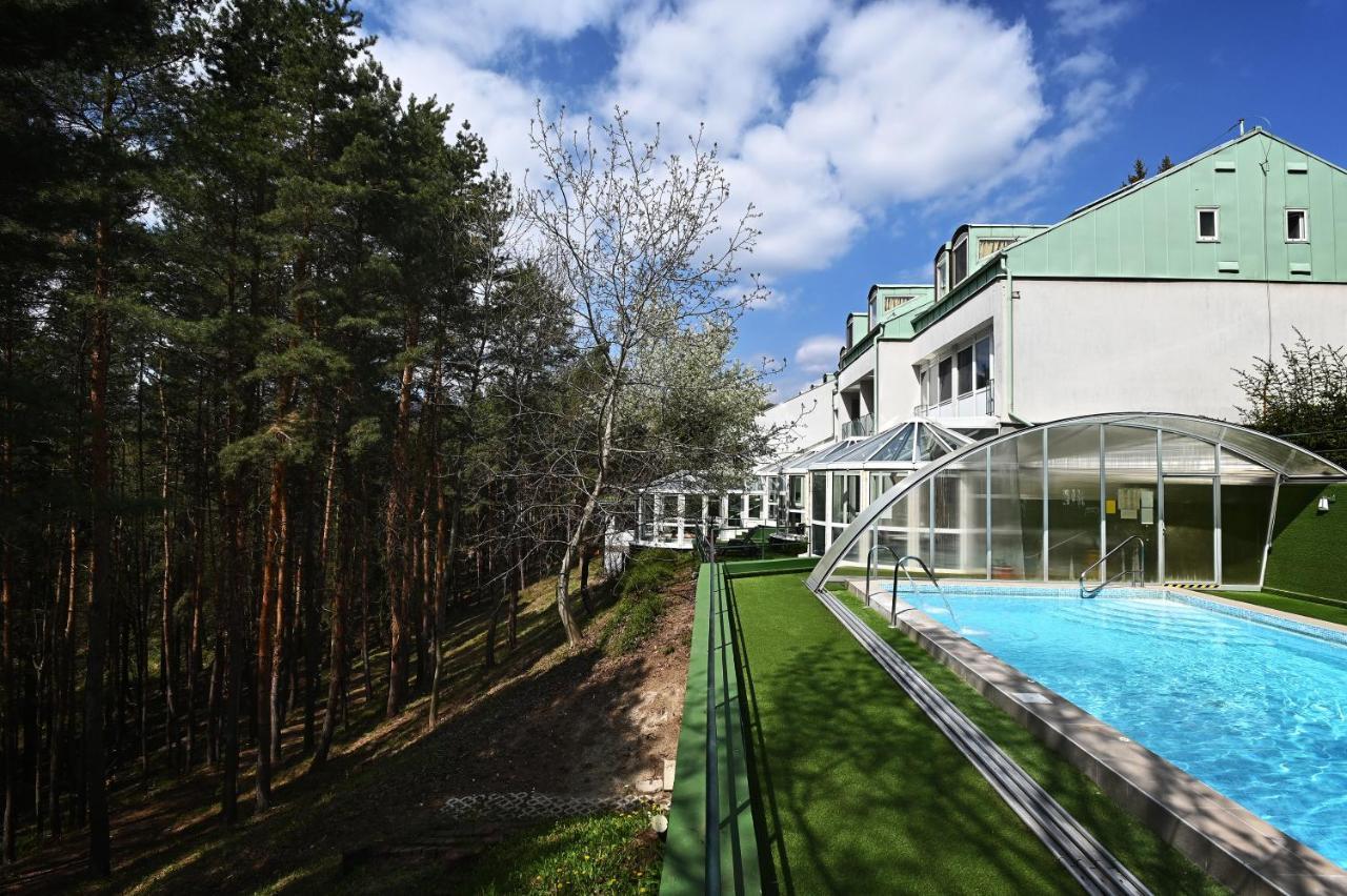 Panorama Hotel Noszvaj Exterior foto