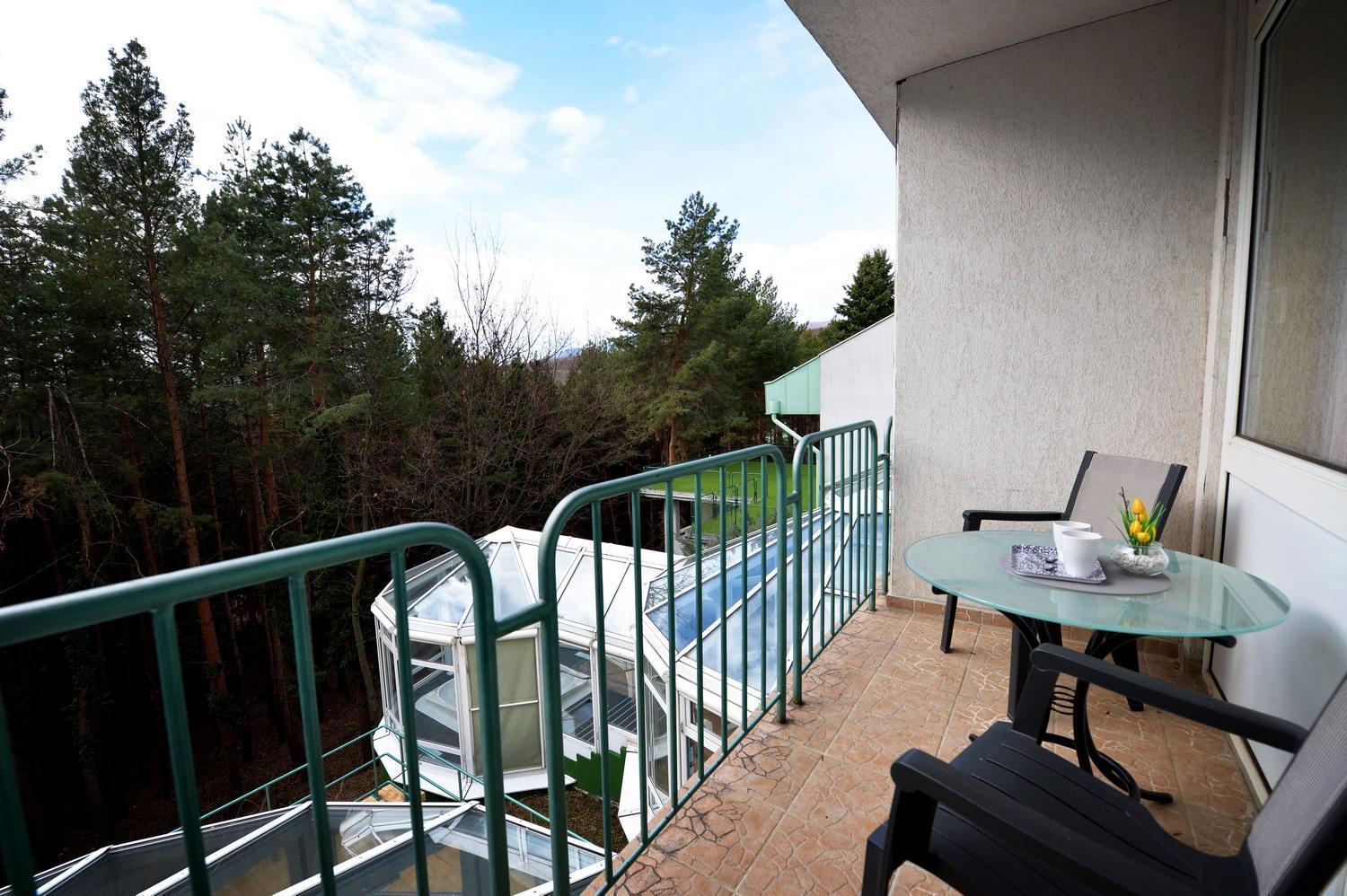 Panorama Hotel Noszvaj Exterior foto